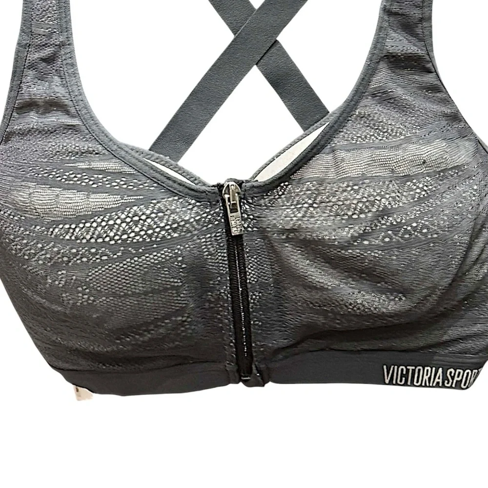 Victoria's Secret Gray Sports Bra front zip 34DD with padding - Picture 6 of 7